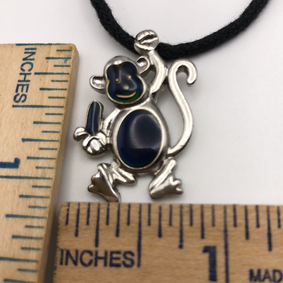 Monkey Color Change Heat Thermo Mood Pendant Necklace - Picture 4 of 8